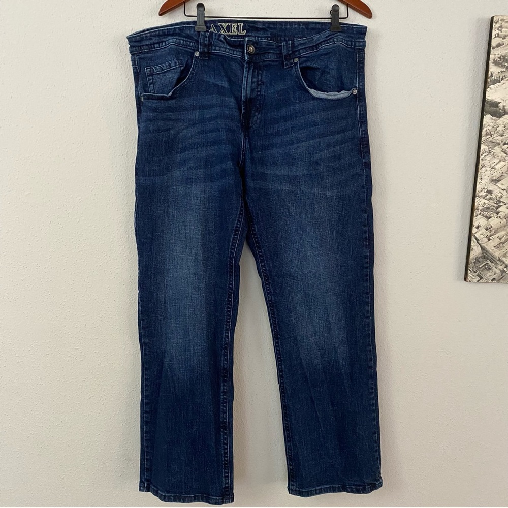 TK Axel W Hartford Conn Straight Jeans